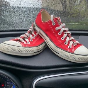 Red converse